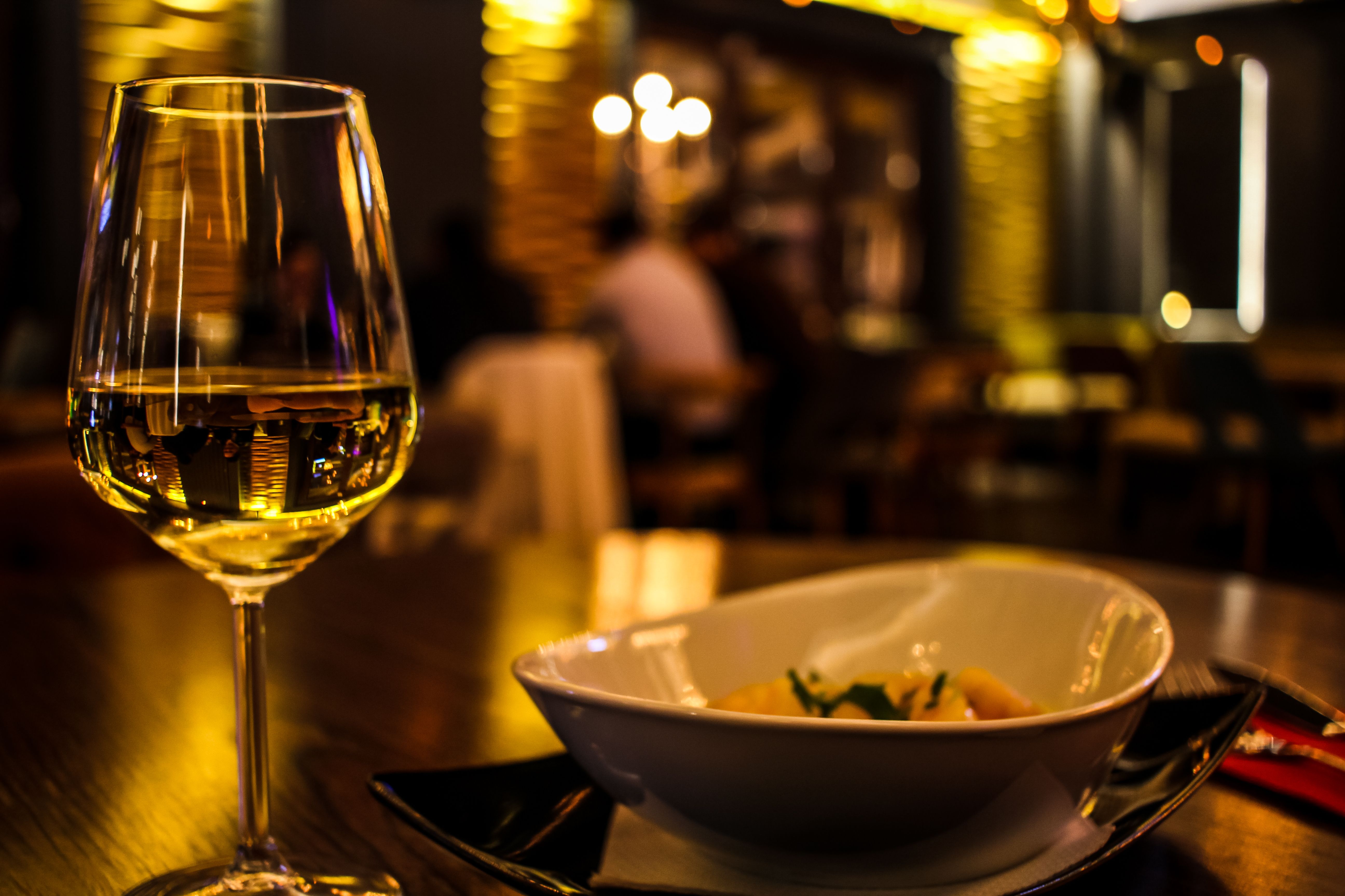 Restaurant table setting